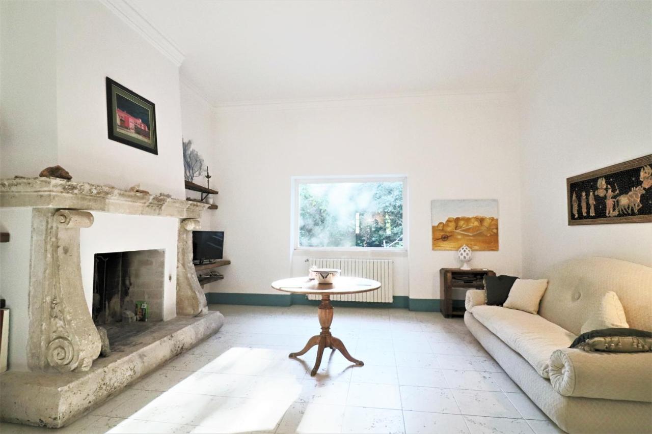 Relais Delle Rose Bed and Breakfast Lecce Buitenkant foto