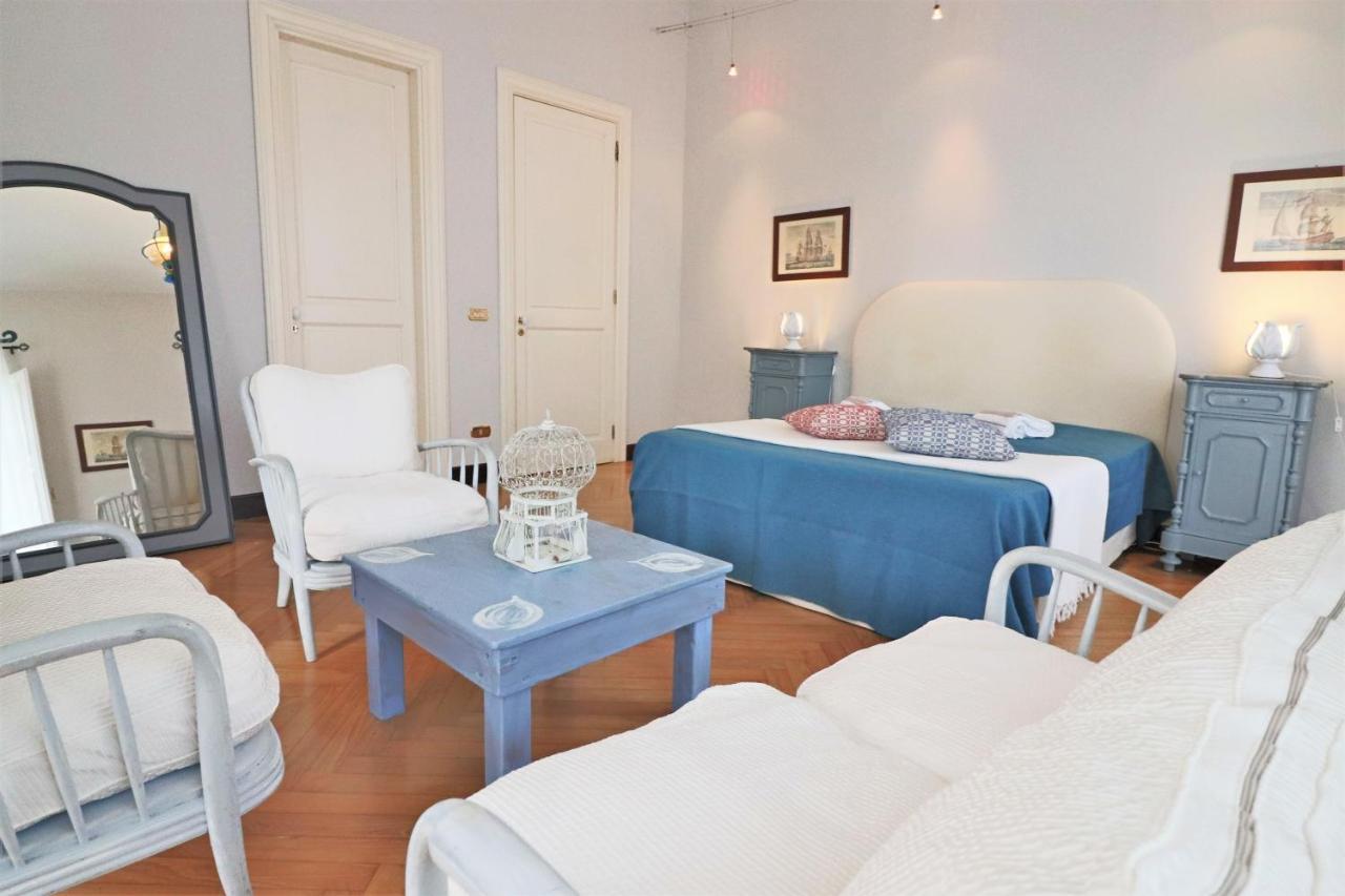Relais Delle Rose Bed and Breakfast Lecce Buitenkant foto