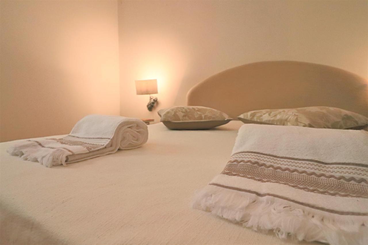Relais Delle Rose Bed and Breakfast Lecce Buitenkant foto