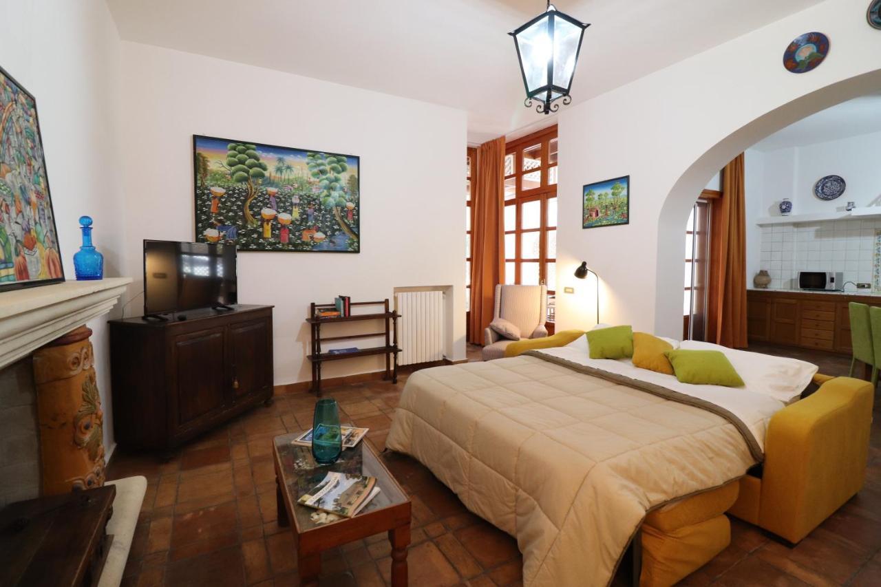 Relais Delle Rose Bed and Breakfast Lecce Buitenkant foto